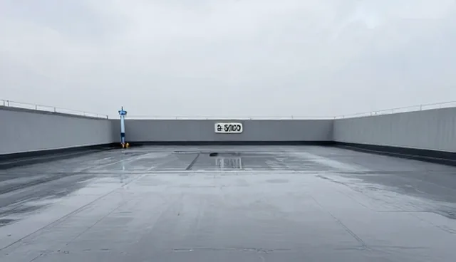 屋面防水施工中的细节把控与选型要点